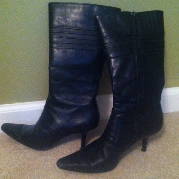 High heel boots