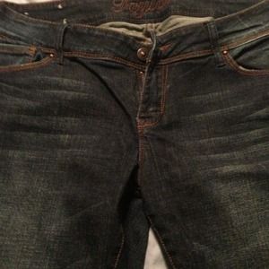Brand new jeans, never worn!!!