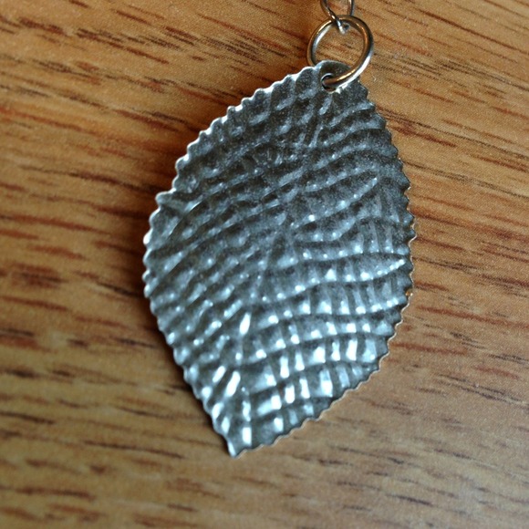 Silver leaf earrings