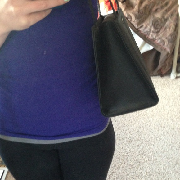 Kate Spade purse ⬇️REDUCED⬇️ - Picture 2 of 4