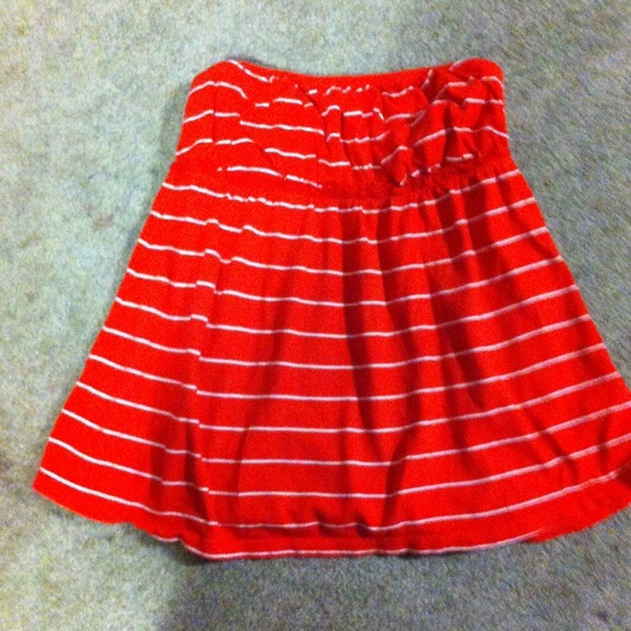 Old navy red and white striped top