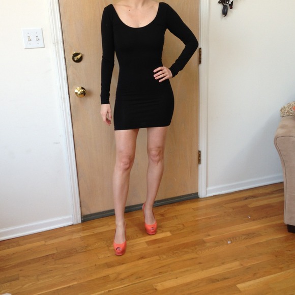 American Apparel Dresses & Skirts - American Apparel long sleeve black backless dress