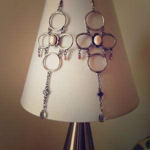 Jewelmint Mystic Falls Returns earrings