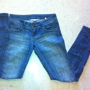 Bundle for @hailsale