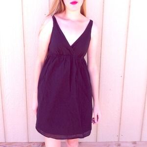 Gauze V-Neck Dress