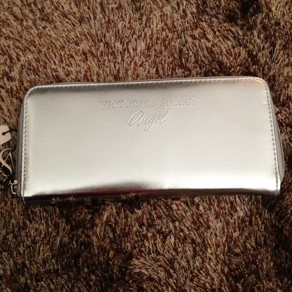 SOLD Silver wallet