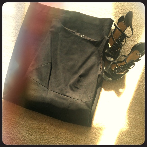 REDUCED! Women's Banana Republic classic LBD