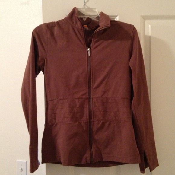 Bundle Sold***** Lucy Jacket/tank/shorts & N tank