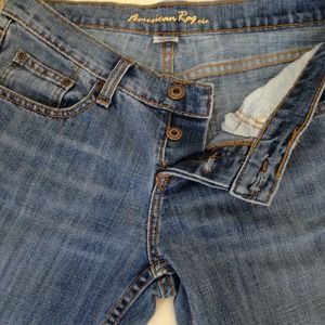 American Rag blue denim jeans