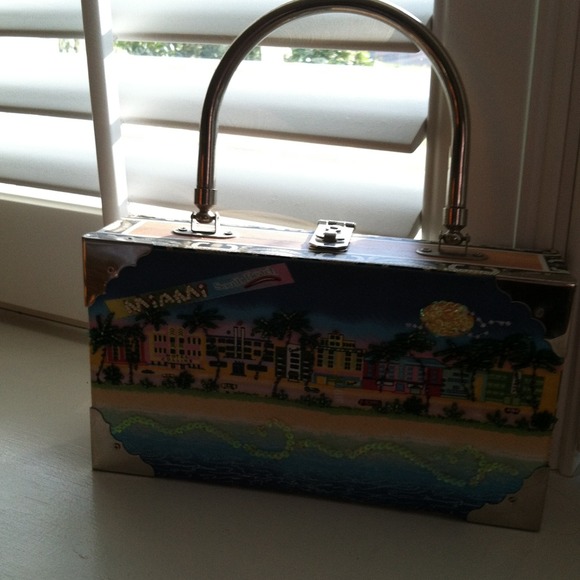 One of a kind Vintage handbag - Picture 2 of 4