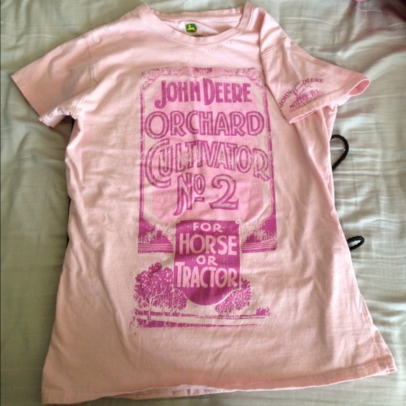 🚜John Deere Pink Shirt🚜