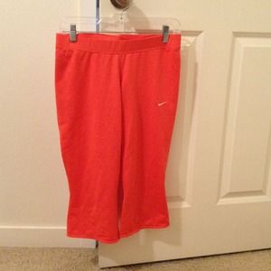 Nike Capri Pants