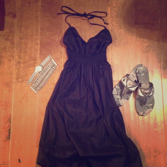 🚫SOLD🚫Boho Black Halter Maxi