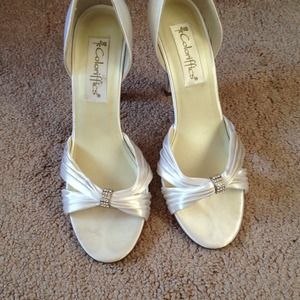 White satin shoes 8.5