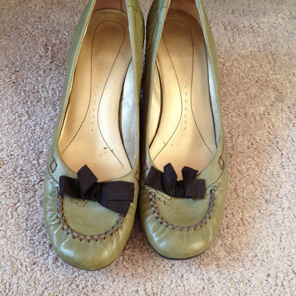 ❤Reduced❤NineWest 8 M super cute