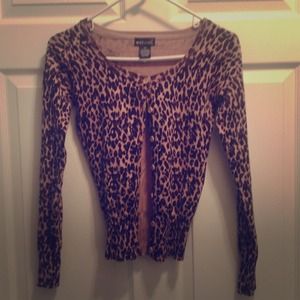 ❗️REDUCED ❗️NEVER WORN Cheetah Cardigan