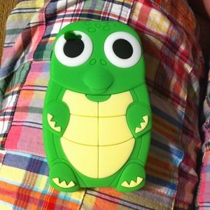 Green turtle iPhone 4/4s case