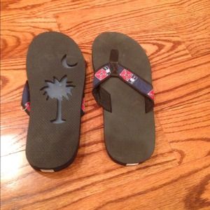 Mens flip flops size large