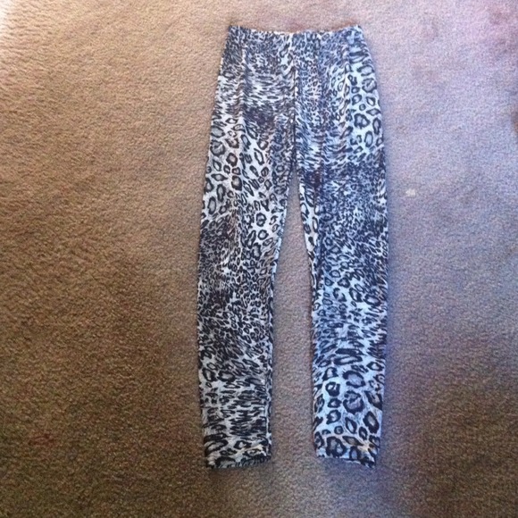 Leopard Leggings