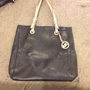 REDUCED! Black Michael kors handbag--authentic!