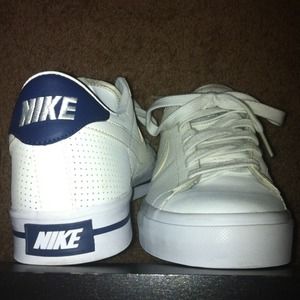 Nike Lows Mens Clean White