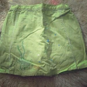 Girl's green play skort with a sea turtle🐢