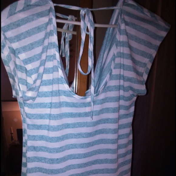 💙👗👖👕Pretty blue striped shirt