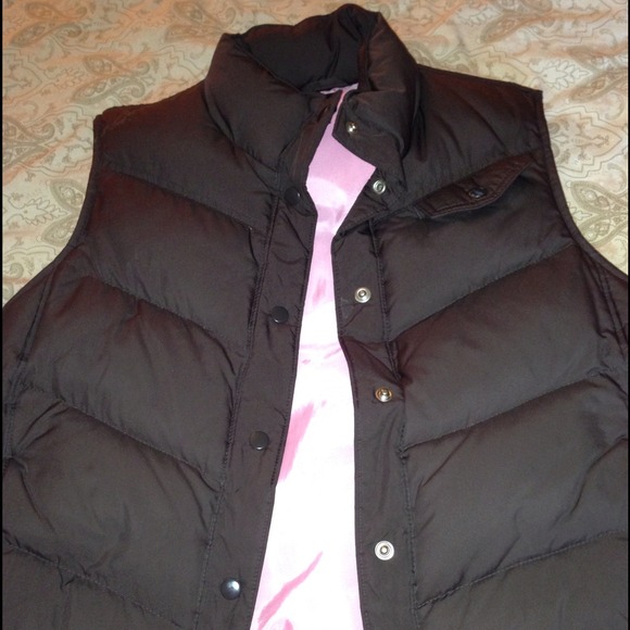 Brown GAP vest