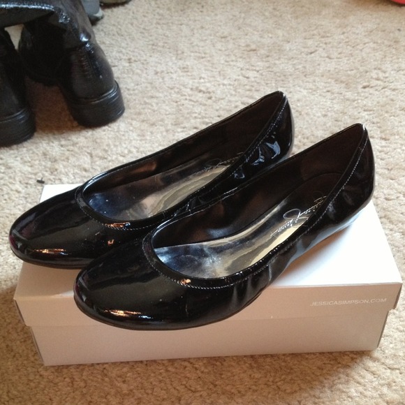 SOLD Jessica Simpson flats