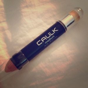 HOLD!!!! Laura Geller Concealer!