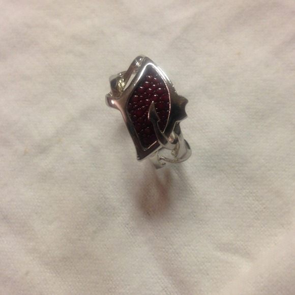 Alan K stingray leather ring red with 925 silver - Picture 4 of 4