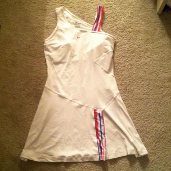 Never worn Nike Dri-Fit Dress