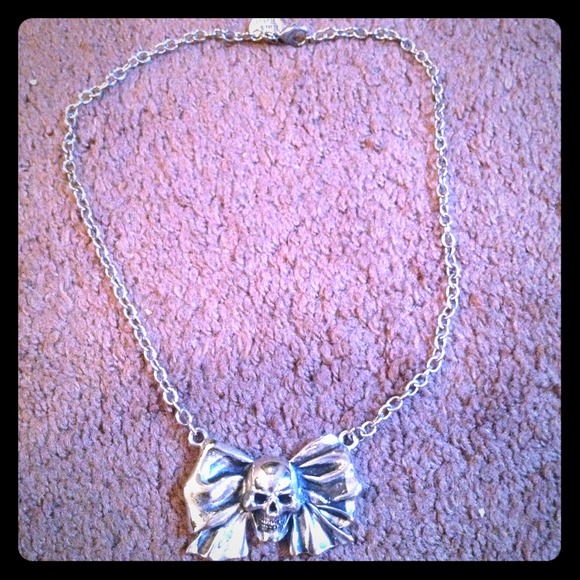Skull and Bow Necklace
