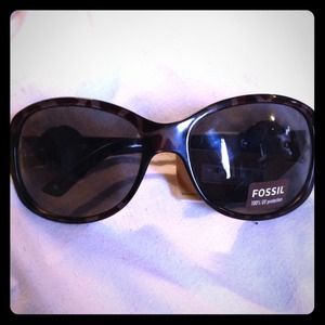 Authentic Fossil sunglasses!