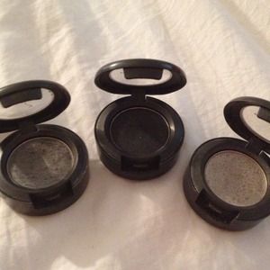 Mac eyeshadow lot!