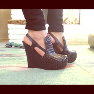 JEFFREY CAMPBELL Havana Last