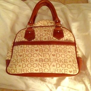 Medium Handbag