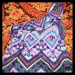 Super cute aztex pattern dress