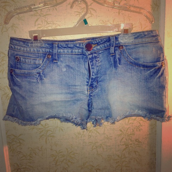 No boundaries junior's plus size 15 denim shorts