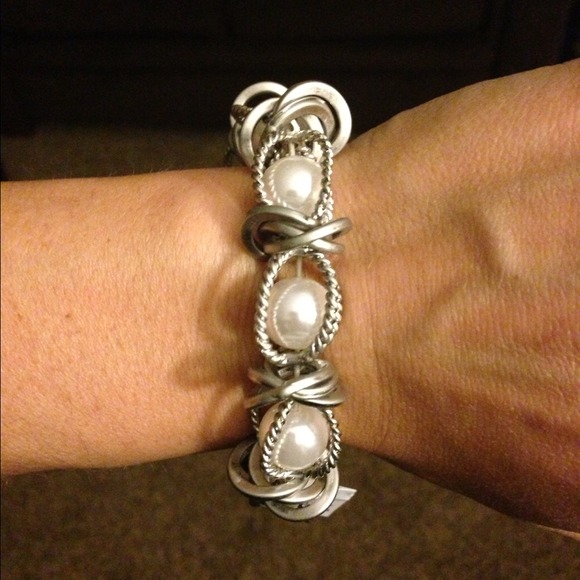 Brand New lia Sophia charleston Bracelet