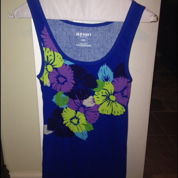 Old navy tank
