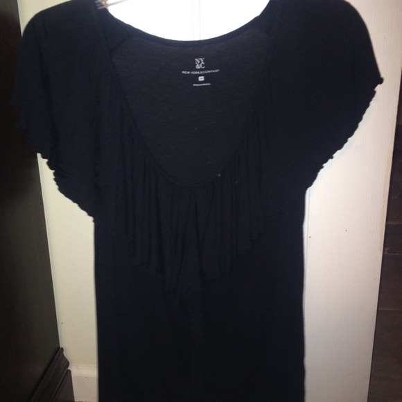 New York and company black shirt