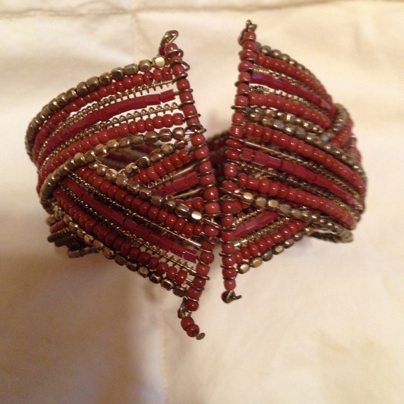 Used rust/goldish beads show wear or slight fade - Picture 2 of 4