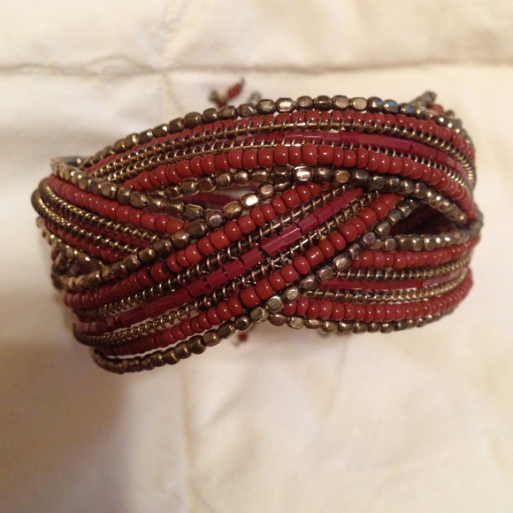 Used rust/goldish beads show wear or slight fade - Picture 3 of 4