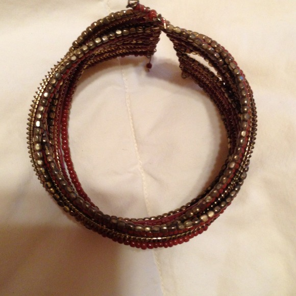 Used rust/goldish beads show wear or slight fade - Picture 4 of 4