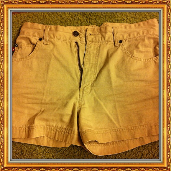 Khaki shorts