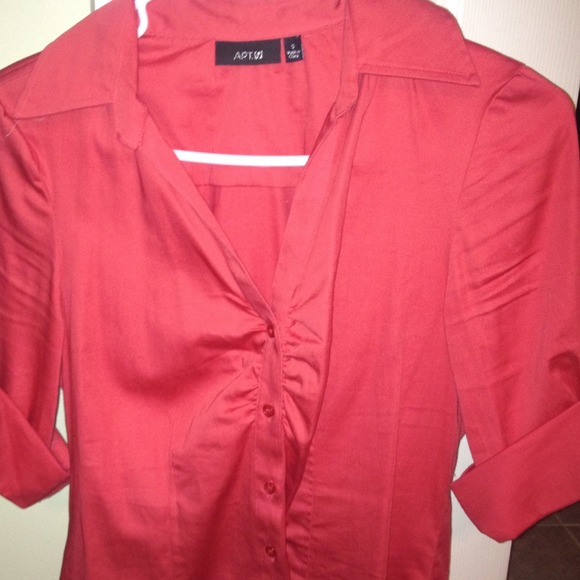 Coral button up