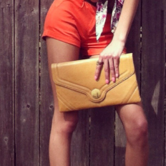 Vintage mustard clutch