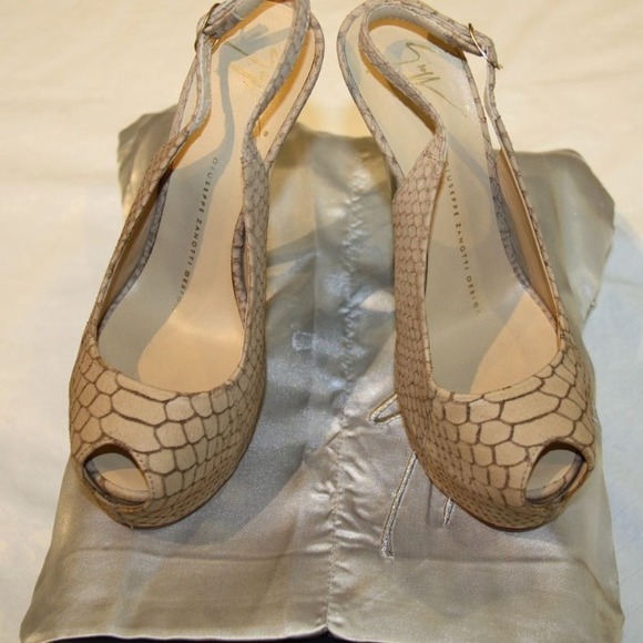 Giuseppe Zanotti heels - Picture 4 of 4