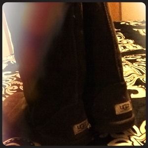 Uggs tall dark brown